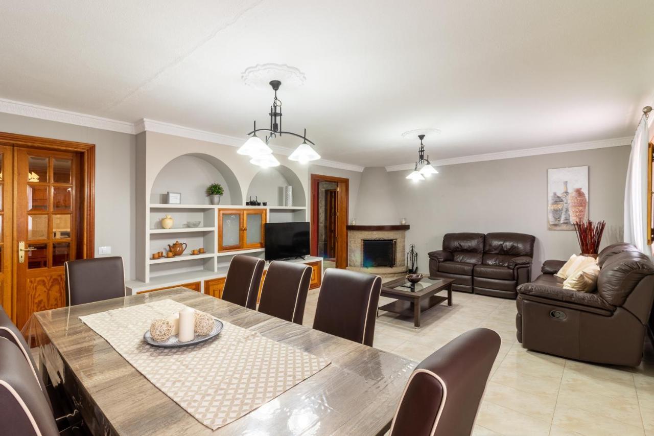 Casa Marjoes - Terrace, BBQ&Parking Villa Moya  Bagian luar foto