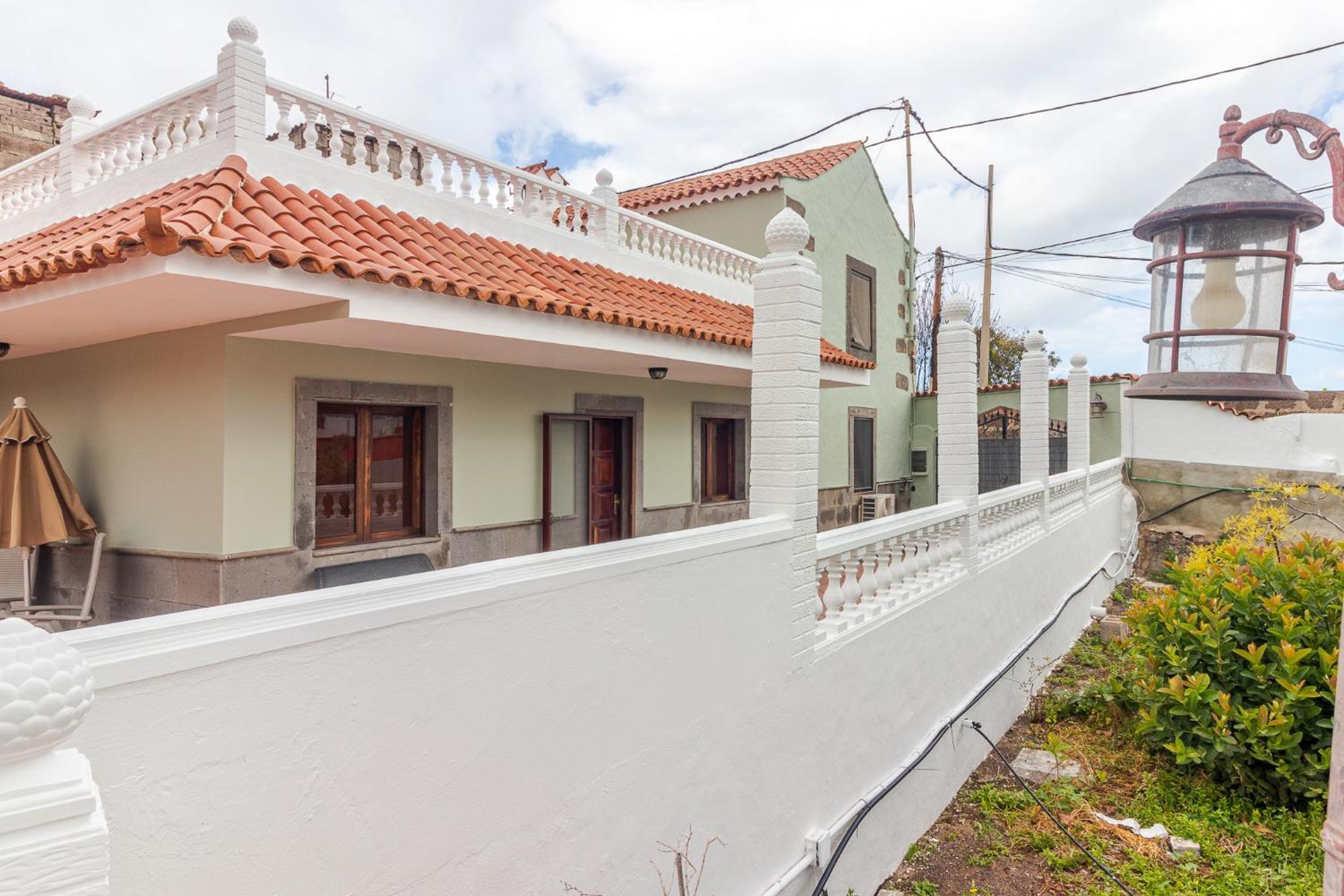Casa Marjoes - Terrace, BBQ&Parking Villa Moya  Bagian luar foto