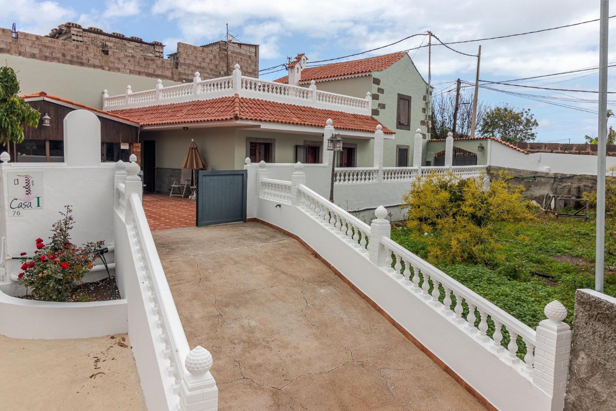 Casa Marjoes - Terrace, BBQ&Parking Villa Moya  Bagian luar foto